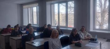 В Бийском филиале им. В.М. Шукшина 9-10 декабря под патронатом общества «Знание» прошёл цикл просветительских мероприятий для студентов дневного и заочного отделений «День Героев Отечества: кто такие герои?»
